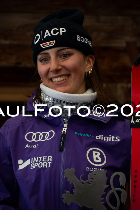 FIS Slalom Damen + NJR Herren, 06.12.2025