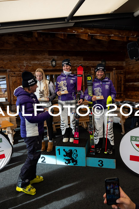 FIS Slalom Damen + NJR Herren, 06.12.2025