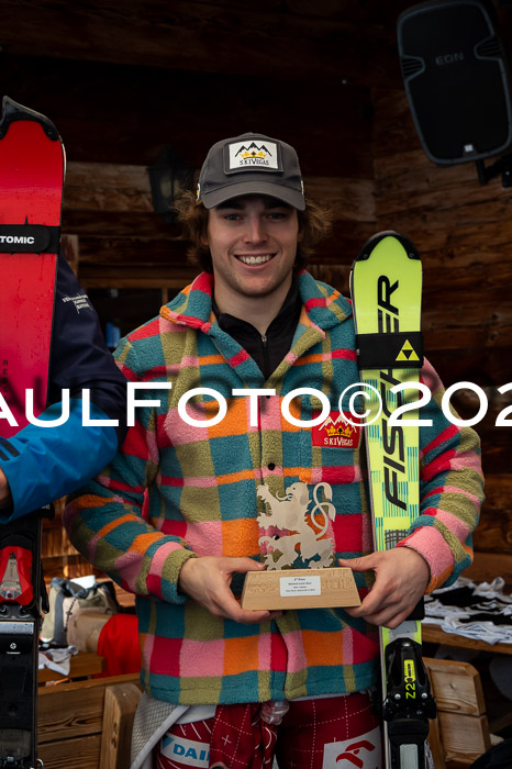 FIS Slalom Damen + NJR Herren, 06.12.2025