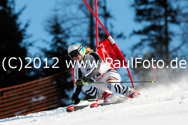 Int. Damen FIS-Rennen RS