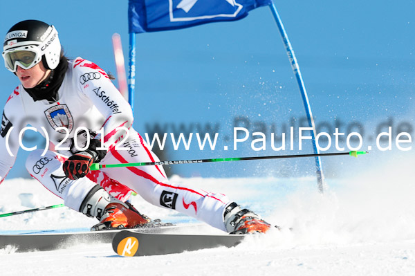Int. Damen FIS-Rennen RS