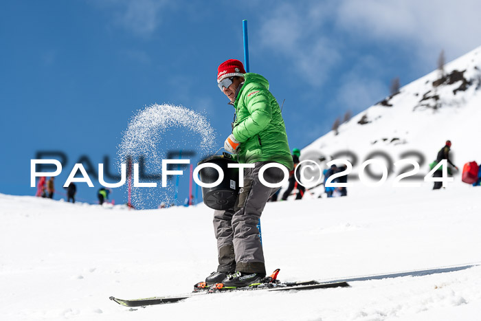 NC Slalom  Damen + Herren Axams, 23.03.2024